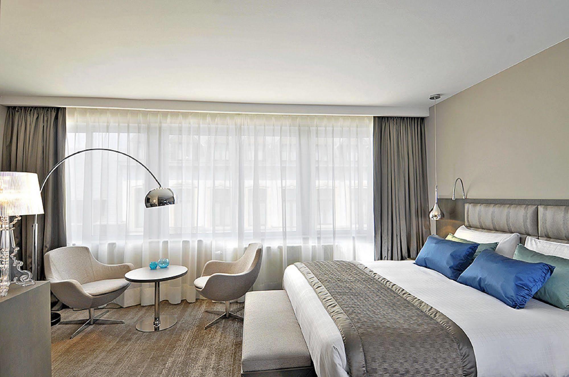 Agenda Louise Hotel